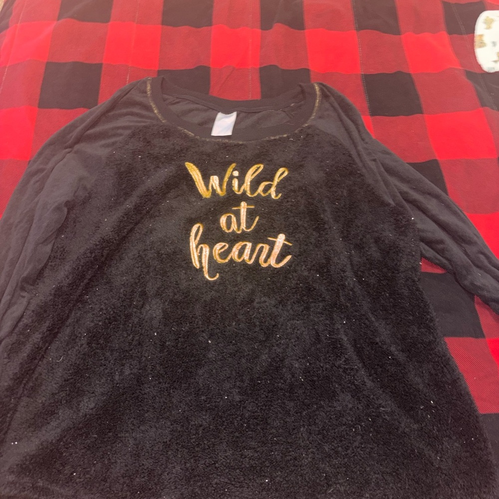 Secret Treasures Black and Red Sweater